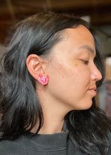 Load image into Gallery viewer, CHICKEN STUDS